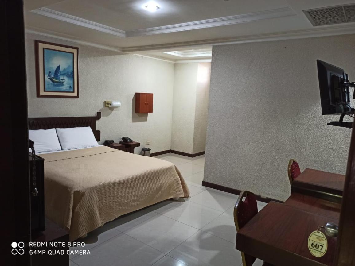 Hotel Sol De Oriente Гуаякиль Экстерьер фото