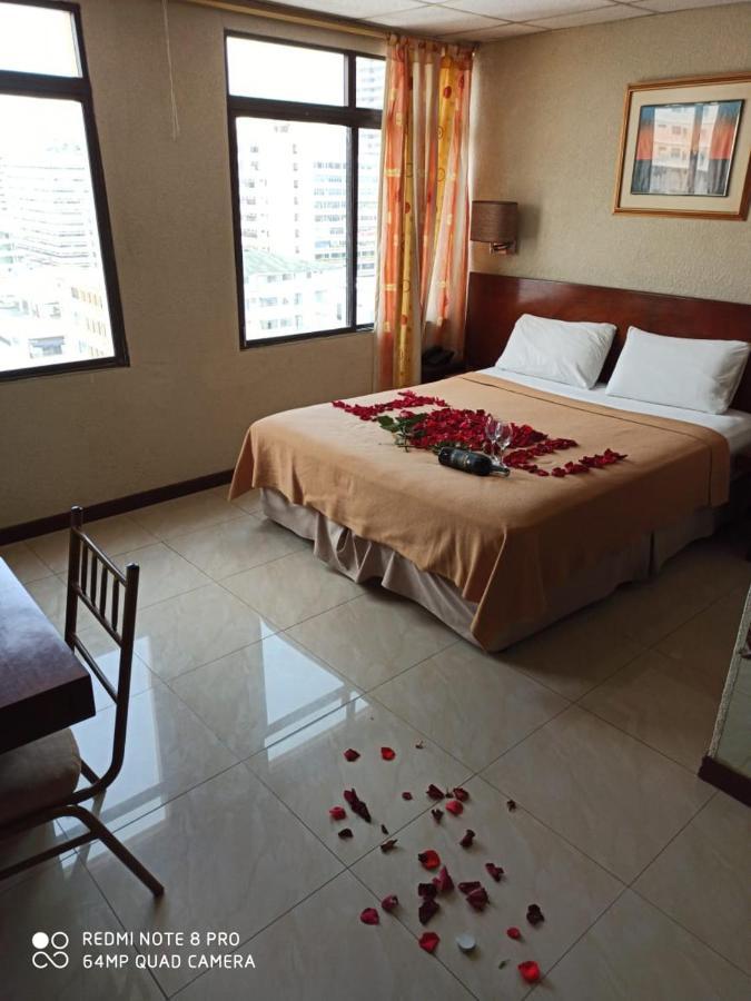Hotel Sol De Oriente Гуаякиль Экстерьер фото