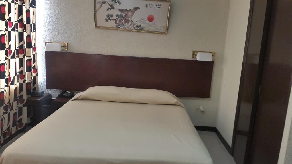 Hotel Sol De Oriente Гуаякиль Экстерьер фото